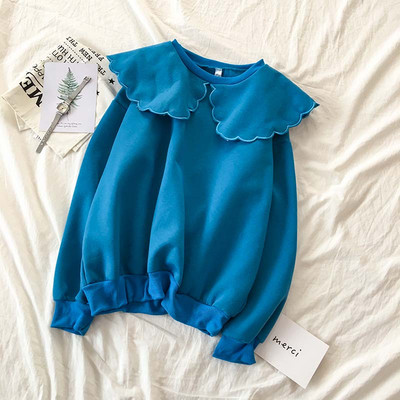 Ежедневна дамска блуза в три цвята с овално деколте