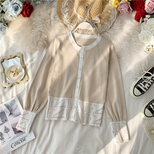 Модерна дамска жилетка с копчета и дълъг ръкав в четири цвята