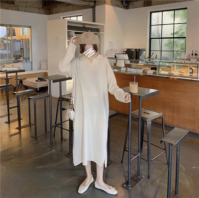 Ежедневна дамска дълга рокля в два цвята с шпиц деколте