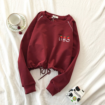 Ежедневна дамска блуза в три цвята с бродерия и връзки