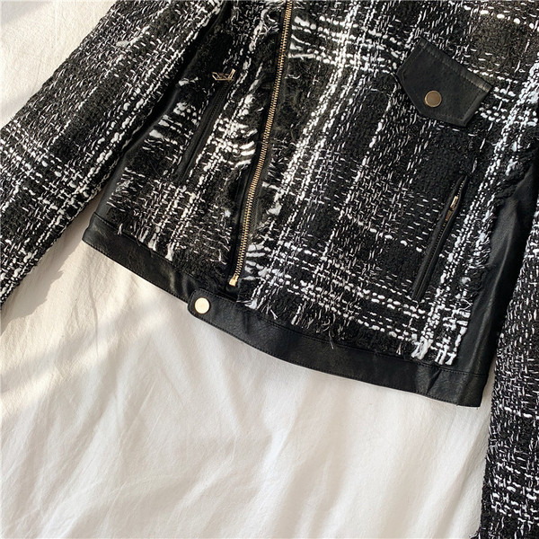 Стилно дамско яке с цип и джоб в черен цвят