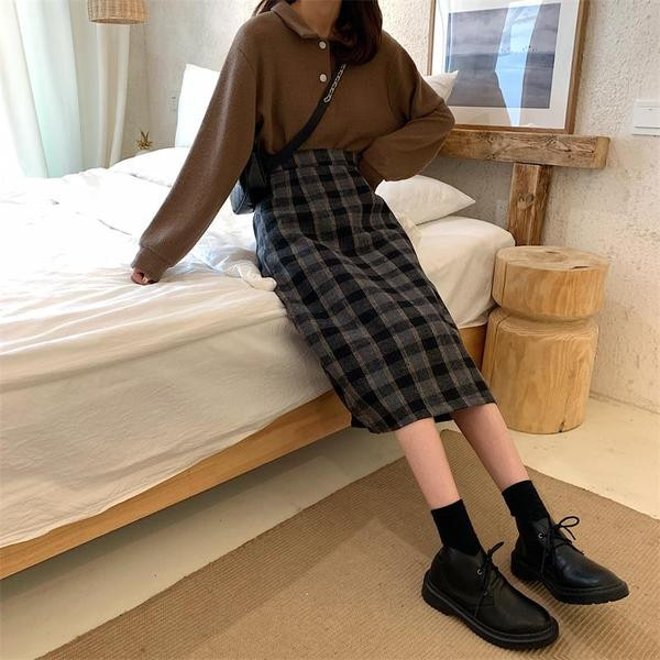 Дамска карирана дълга пола в два цвята с висока талия