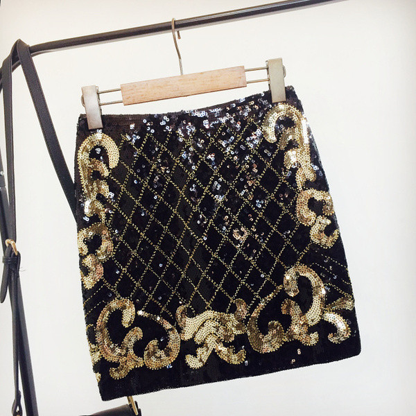 Дамска стилна пола с пайети и висока талия 