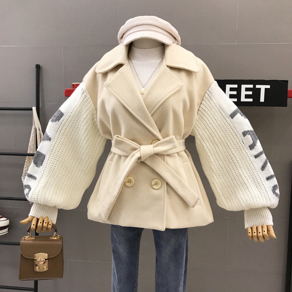 Дамско ежедневно палто с колан в сив и бежов цвят
