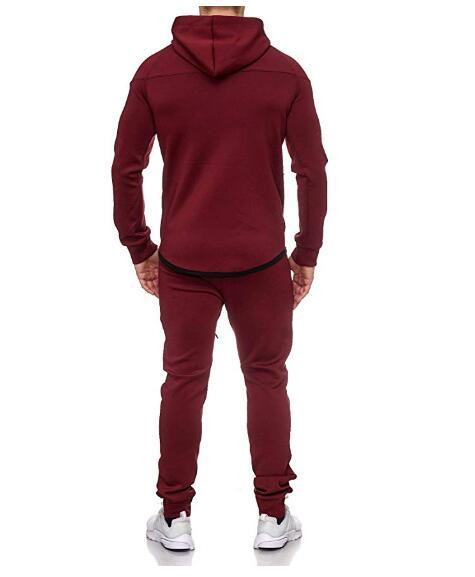 Спортно-ежедневен мъжки екип от  две части в няколко цвята