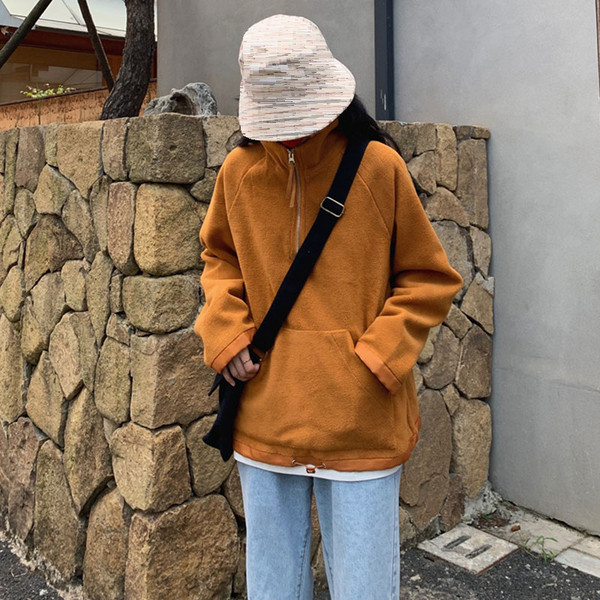 Дамска ежедневна блуза с джоб и висока яка с цип