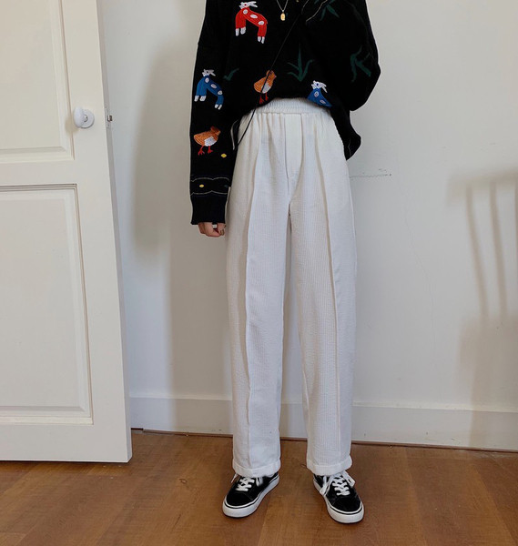 Pantaloni casual dama in doua culori roz si alb