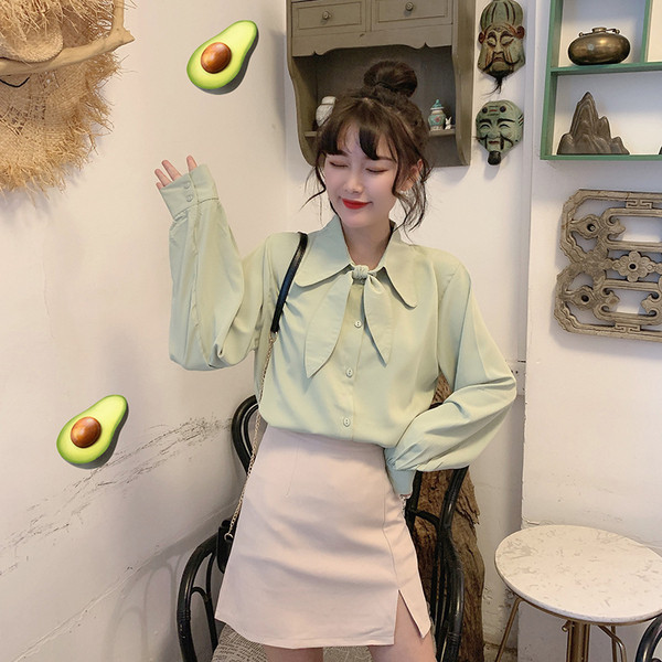 Cămașă modernă de damă în trei culori cu guler clasic