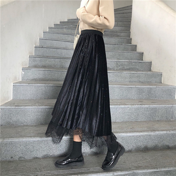 Fusta casual de dama plisata in doua culori cu dantela