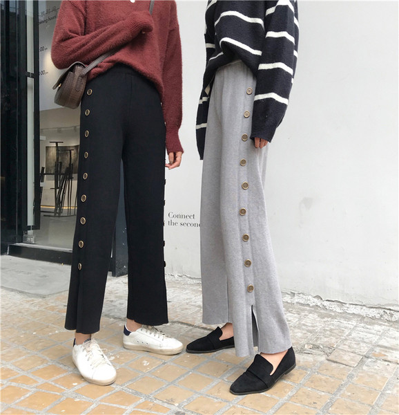 Pantaloni de dama model drept in doua culori cu nasturi