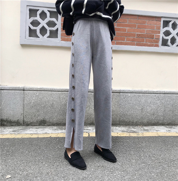 Pantaloni de dama model drept in doua culori cu nasturi