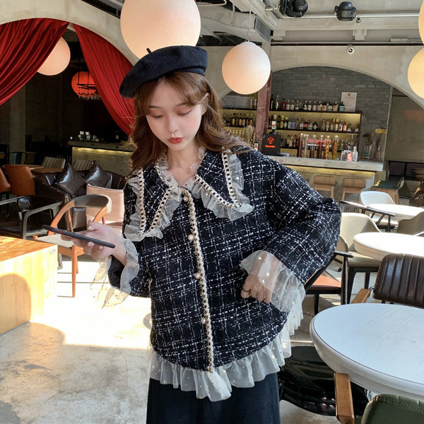 Palton scurt de damă elegant în carouri cu tul