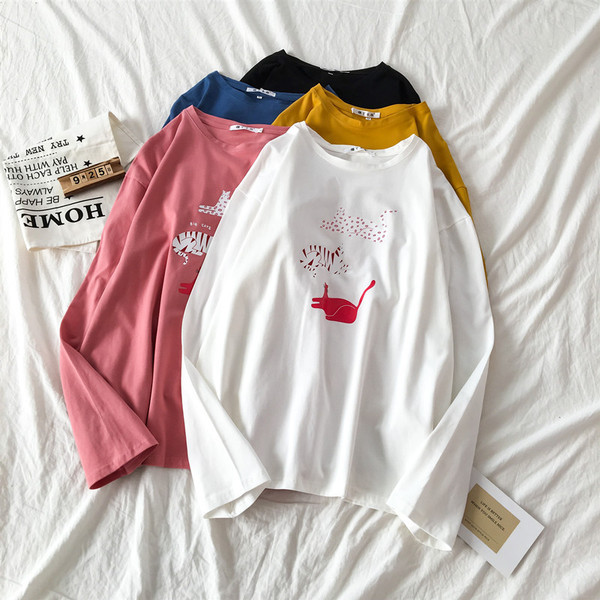 Bluza de dama in mai multe culori cu aplicatie si maneci lungi