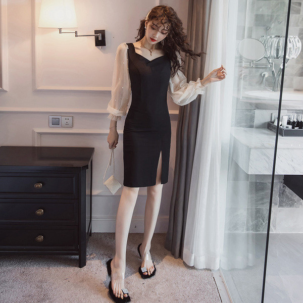 Rochie de dama actuala model nou cu maneci din tul si decolteu spitz