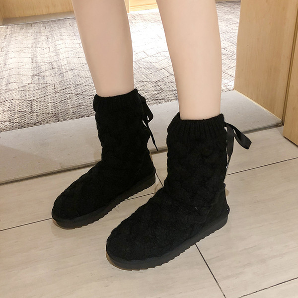 Model nou de cizme dama tricotate cu panglica in doua culori