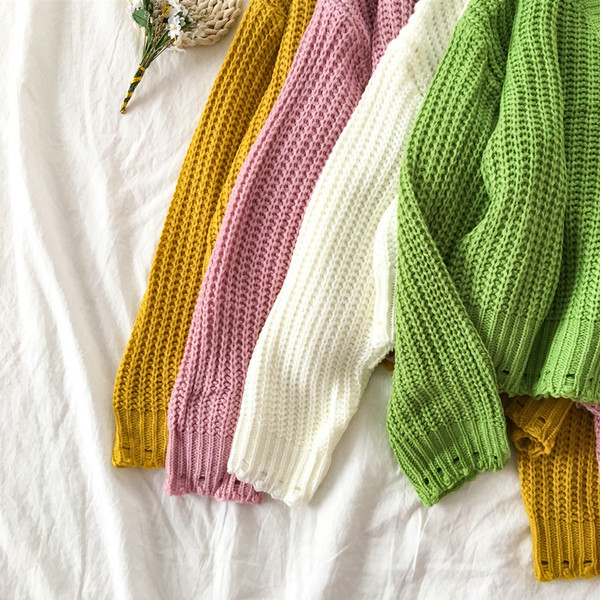 Pulover casual dama cu decolteu in V in patru culori