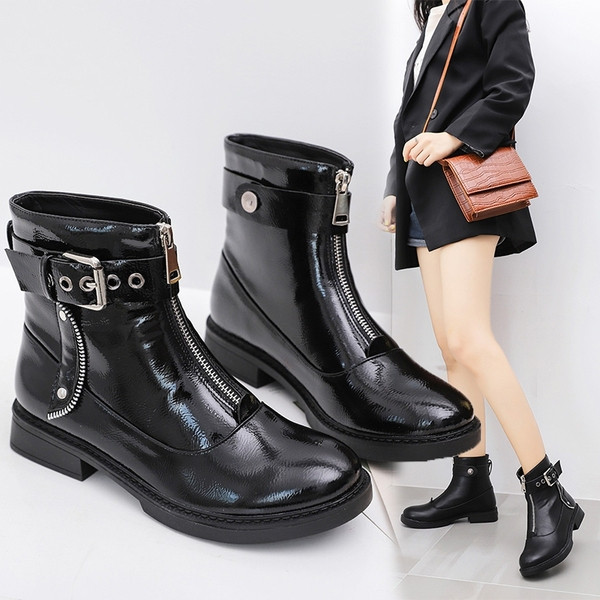 Дамски ежедневни боти с цип в черен цвят от еко кожа