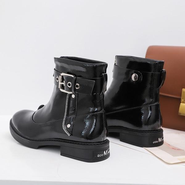 Дамски ежедневни боти с цип в черен цвят от еко кожа