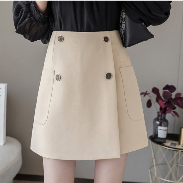 Нов модел стилна дамска пола с копчета в бежов и черен цвят