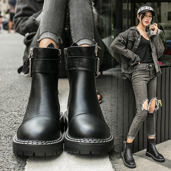 Cizme de dama cu fermoar si talpa plata de culoare neagra