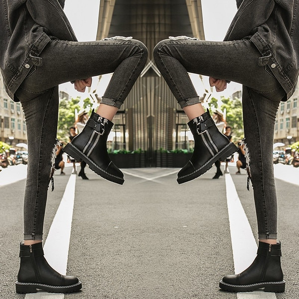 Cizme de dama cu fermoar si talpa plata de culoare neagra