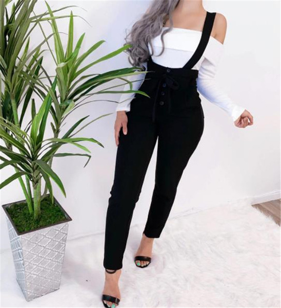 Salopetă de damă modernă cu curea de culoare neagră