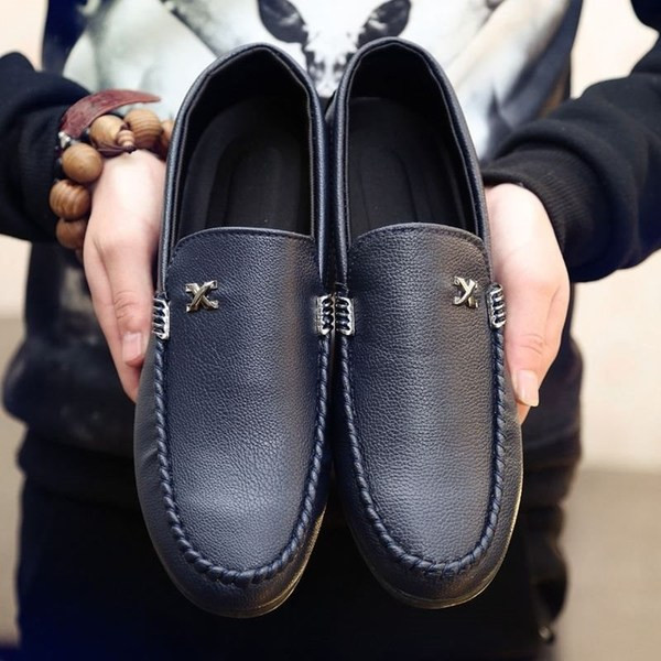 Mocasini barbati din piele in trei culori