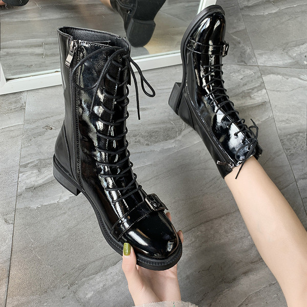 Modern női csizma fűzővel és cipzárral három színben