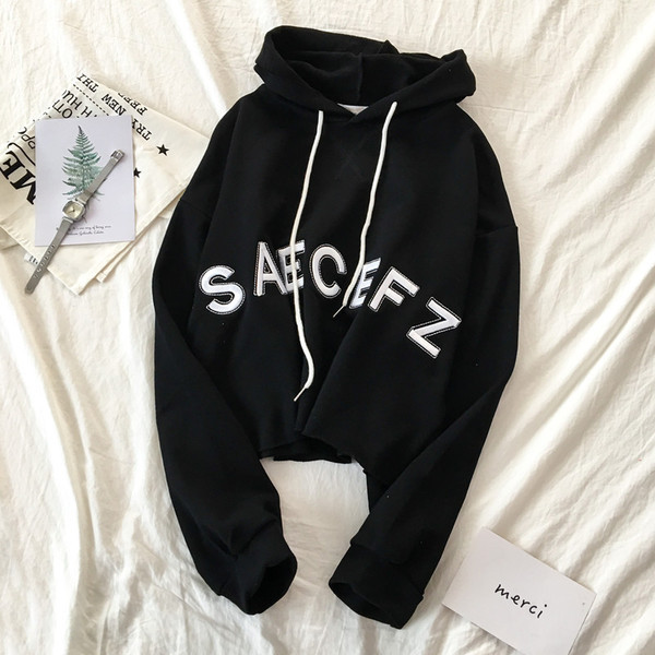 Bluză casual de damă în patru culori cu inscripție și glugă