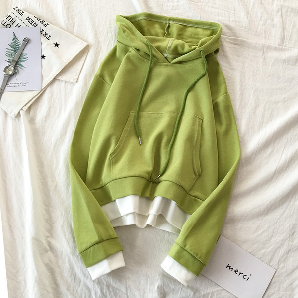 Bluza de dama in mai multe culori cu cravate si gluga