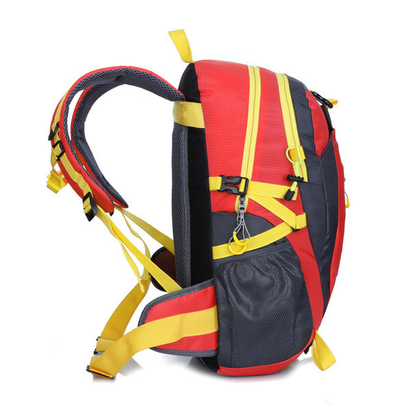 Rucsac turistic cu fermoar si doua manere in mai multe culori