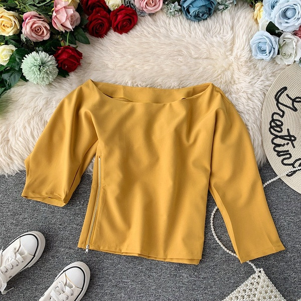 Bluză de damă modernă cu mâneci 3/4 și umăr gol în mai multe culori