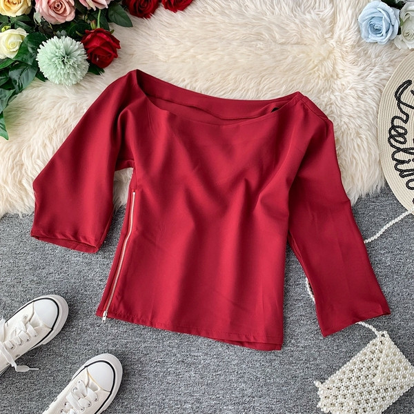Bluză de damă modernă cu mâneci 3/4 și umăr gol în mai multe culori