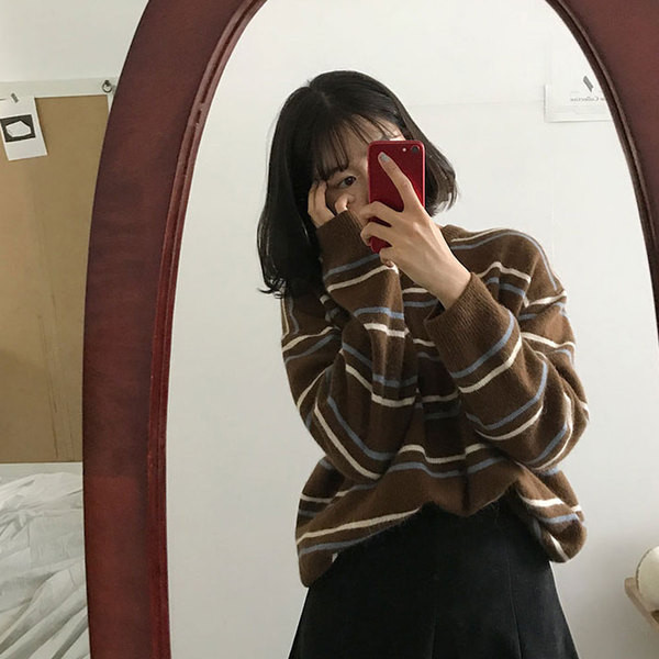 Pulover de dama lat cu decolteu oval in trei culori