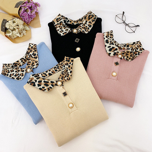 Női pulóver leopárd gallérral, négy színben
