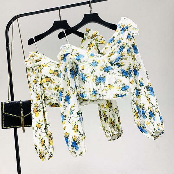 Bluza moderna dama - model scurt si model floral