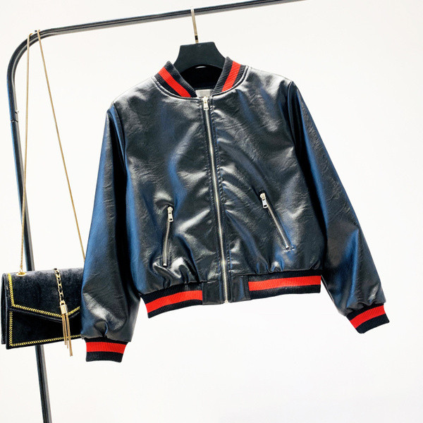 Geaca casual dama din piele cu broderie colorata