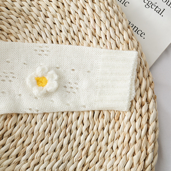 Cardigan de damă cu flori 3D în alb