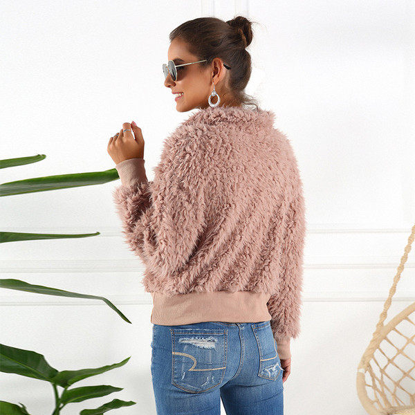 Modern női pulóver cipzárral és gallérral több színben