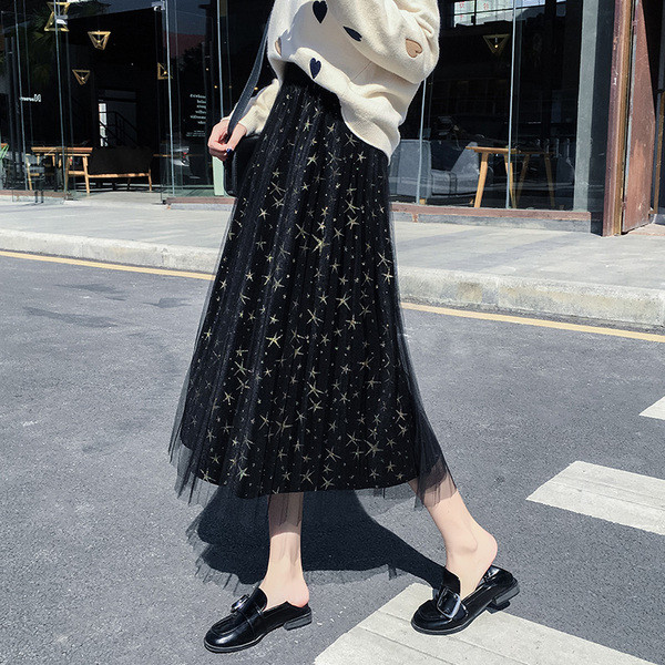 Modern, fényes hatású női szoknya három színben