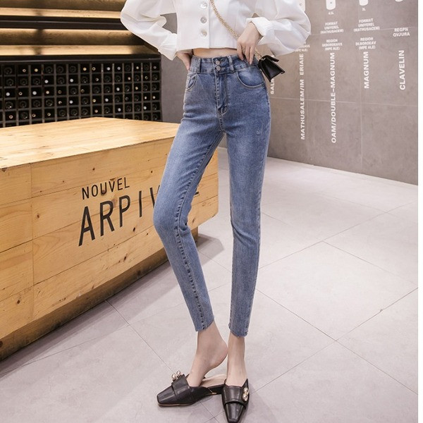 Modern női farmer magas derékkal - Karcsú modell kék színben