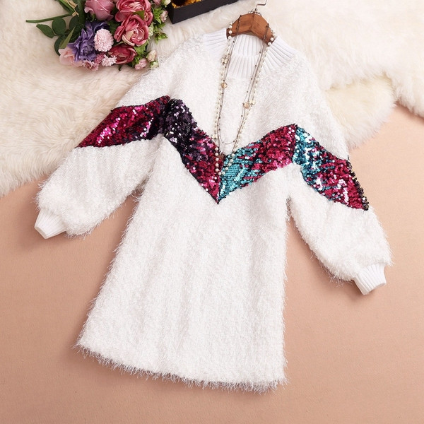 Modern női téli ruha hosszú ujjal és flitterekkel három színben