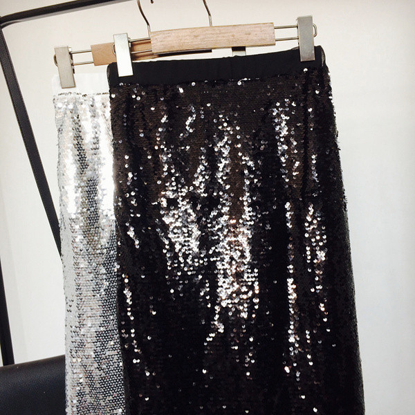 Modern női szoknya - hosszú modell flitterekkel és magas derékkal