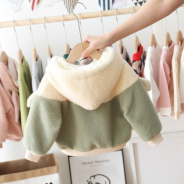 Gyermek pulóver lányoknak és fiúknak három színben 3D elemmel