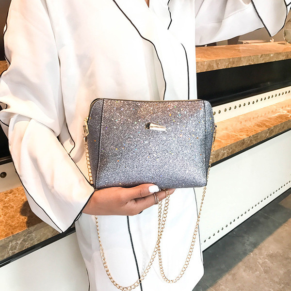 Cipzáras, fényes hatású modern női táska többféle színben