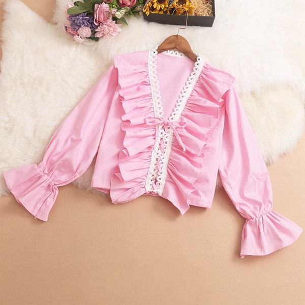 Női ing szalaggal és mély nyakkivágással, három színben