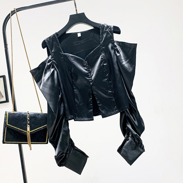 Csupasz vállú női ing - rövid fekete-fehér modell