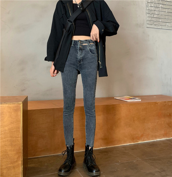 Női farmer Karcsú kék színű modell, magas derékkal