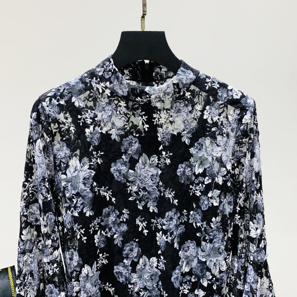 Aktuális női ing virágmintával