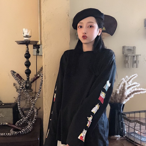 Modern női blúz hosszú ujjal, két színben, rátéttel